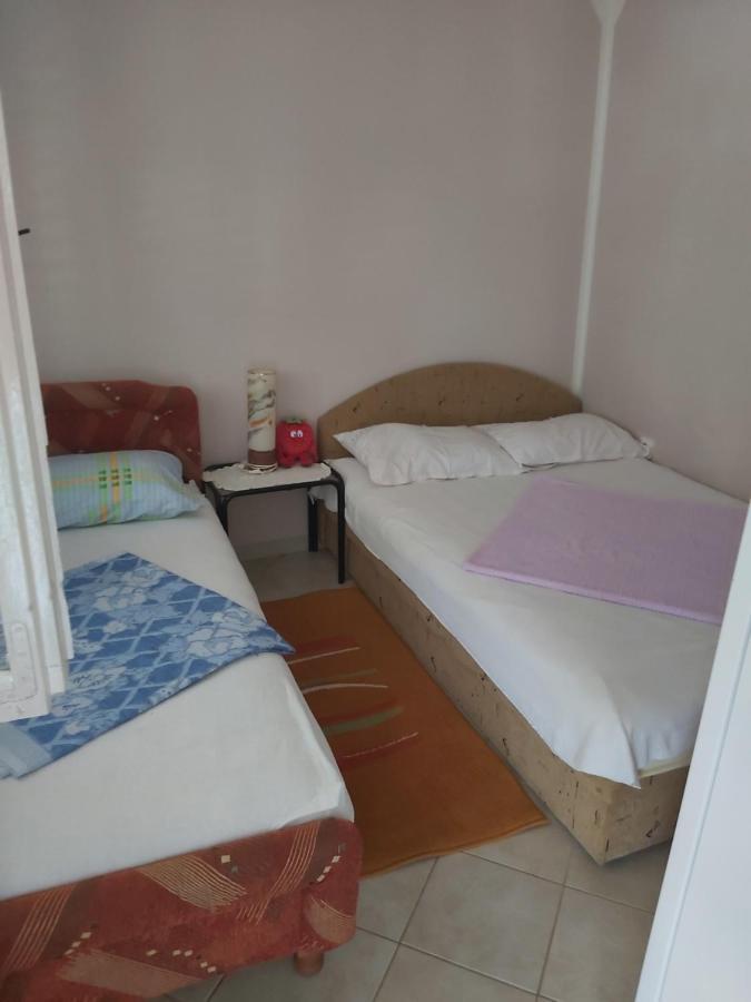 Apartment Miki Herceg Novi Szoba fotó